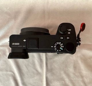 Cámara Sony A6600 + Lentes 16-50 y 18-135