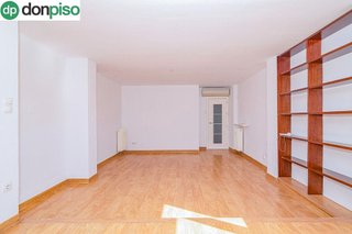 Piso en venta en Camino de Ronda - Rosaleda en Granada