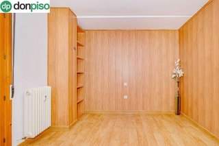 Piso en venta en Camino de Ronda - Rosaleda en Granada