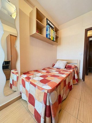 Piso en venta en Juan de la Cierva en Getafe