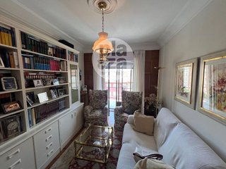 Piso en venta en Plaza España - Villa Pilar - Reyes Católicos - Vadillos en Burgos