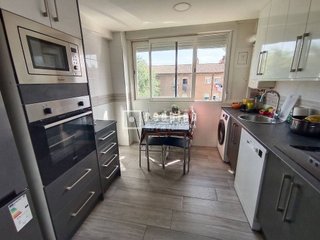 Piso en venta en Puerta del Ángel en Madrid