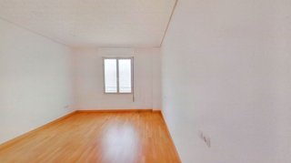 Piso en venta en El Grau en Valencia