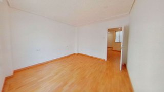 Piso en venta en El Grau en Valencia