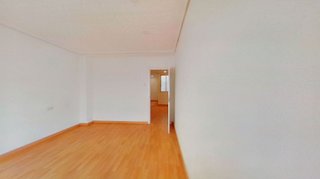 Piso en venta en El Grau en Valencia