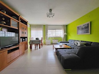 Casa adosada en venta en Ca n'Oriach en Sabadell