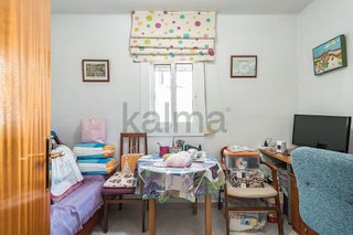Piso en venta en Fondo en Santa Coloma de Gramanet