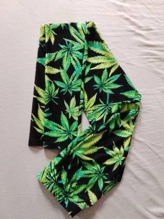Mallas XS elásticas estampado marihuana