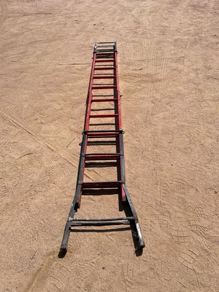 Escalera plegable metal