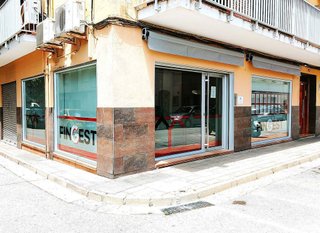 Casa adosada en venta en Els Pins en Blanes