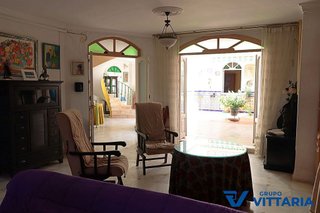 Casa adosada en venta en Barrio Alto - San Félix - Oliveros - Altamira en Almería