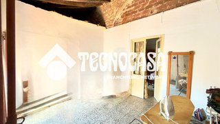 Casa adosada en venta en Jimena de la Frontera