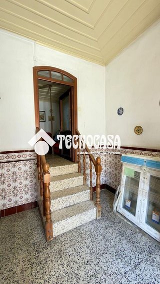 Casa adosada en venta en Jimena de la Frontera
