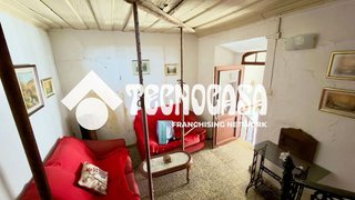 Casa adosada en venta en Jimena de la Frontera