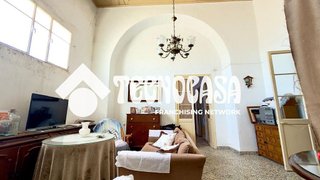 Casa adosada en venta en Jimena de la Frontera