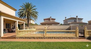 Chalet en venta en El Carme-Sant Agustí-Bonavista en Eliana (l´)
