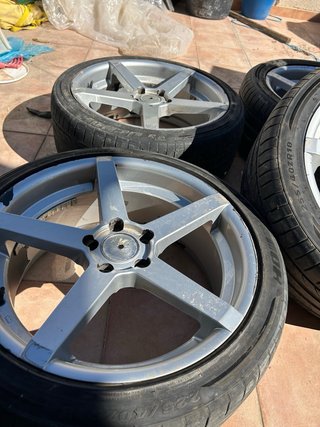 Llantas 18 5x112