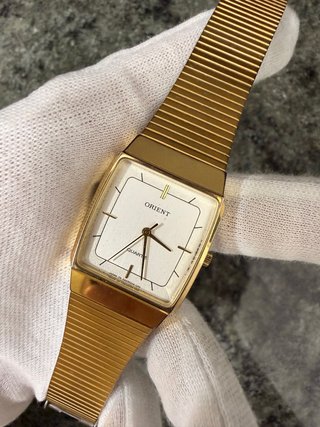 Orient Quartz Vintage Japón Dorado Rectangular