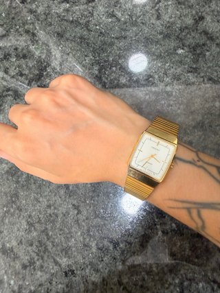 Orient Quartz Vintage Japón Dorado Rectangular