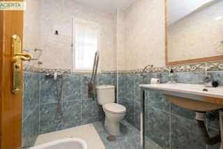 Piso en venta en Camino de Ronda - Rosaleda en Granada