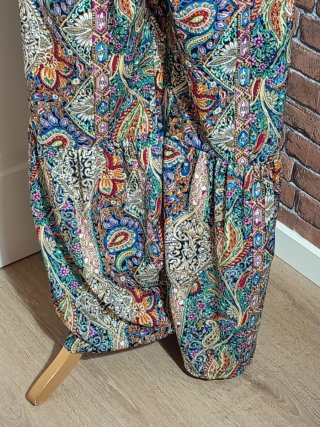 Conjunto pantalón y top estampado