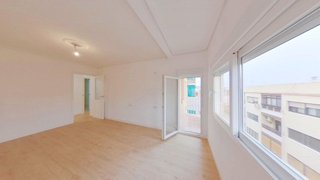 Piso en venta en Campoamor en Alicante