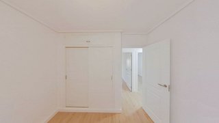 Piso en venta en Campoamor en Alicante