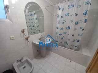 Piso en venta en Hospital - Parque sur en Albacete