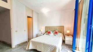 Piso en venta en Playa de la Fontanilla en Marbella
