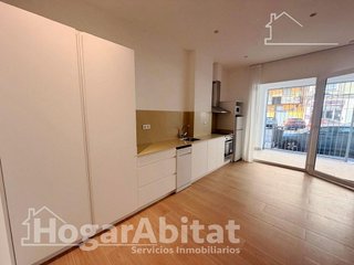 Piso en venta en Montolivet en Valencia