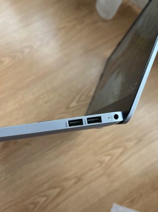 Portátil HP 250 G8 Plata