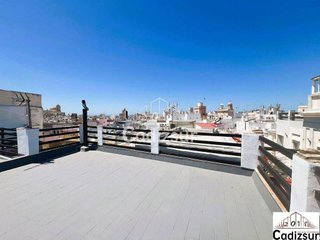 Ático en venta en Centro Histórico - Plaza España en Cádiz