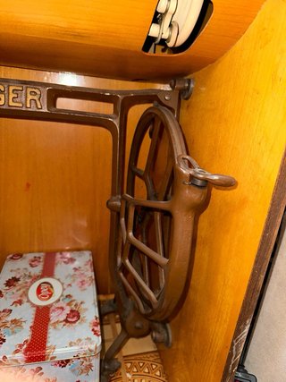 Máquina de coser antigua Singer