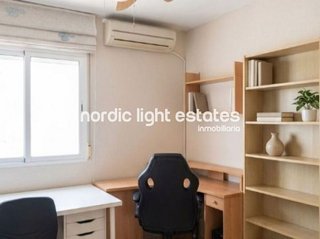 Piso en venta en La Luz - El Torcal en Málaga