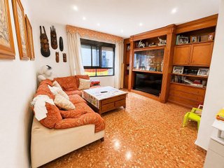 Piso en venta en El Grau en Valencia