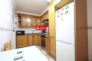 Piso en venta en Núcleo Urbano en Pobla de Vallbona (la)