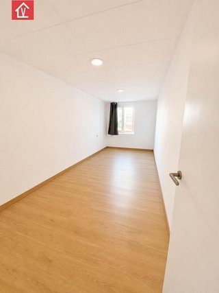Piso en venta en Creu de Barberà en Sabadell