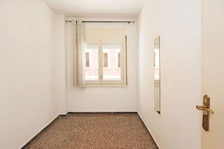 Piso en venta en Sants en Barcelona