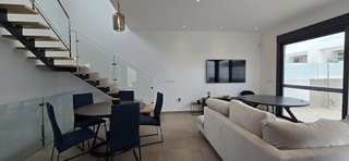 Casa adosada en venta en Dolores