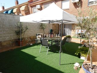 Casa adosada en venta en Los Olivos - Los Ángeles - Perales del río en Getafe