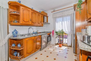 Casa adosada en venta en San Francisco Javier en Granada