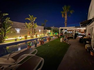 Chalet en venta en Centro en Torrevieja