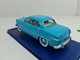 Coche 1:43 miniatura colección Tintin Objetivo Lun