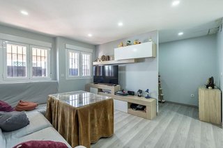 Casa adosada en venta en Gójar