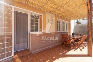 Casa adosada en venta en Torrejón del Rey