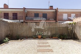 Casa adosada en venta en Torrejón del Rey