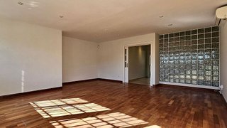 Casa pareada en venta en Nueva Andalucía centro en Marbella