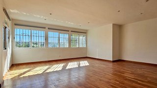 Casa pareada en venta en Nueva Andalucía centro en Marbella