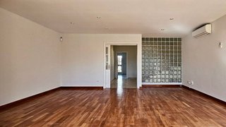 Casa pareada en venta en Nueva Andalucía centro en Marbella