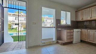 Casa pareada en venta en Nueva Andalucía centro en Marbella